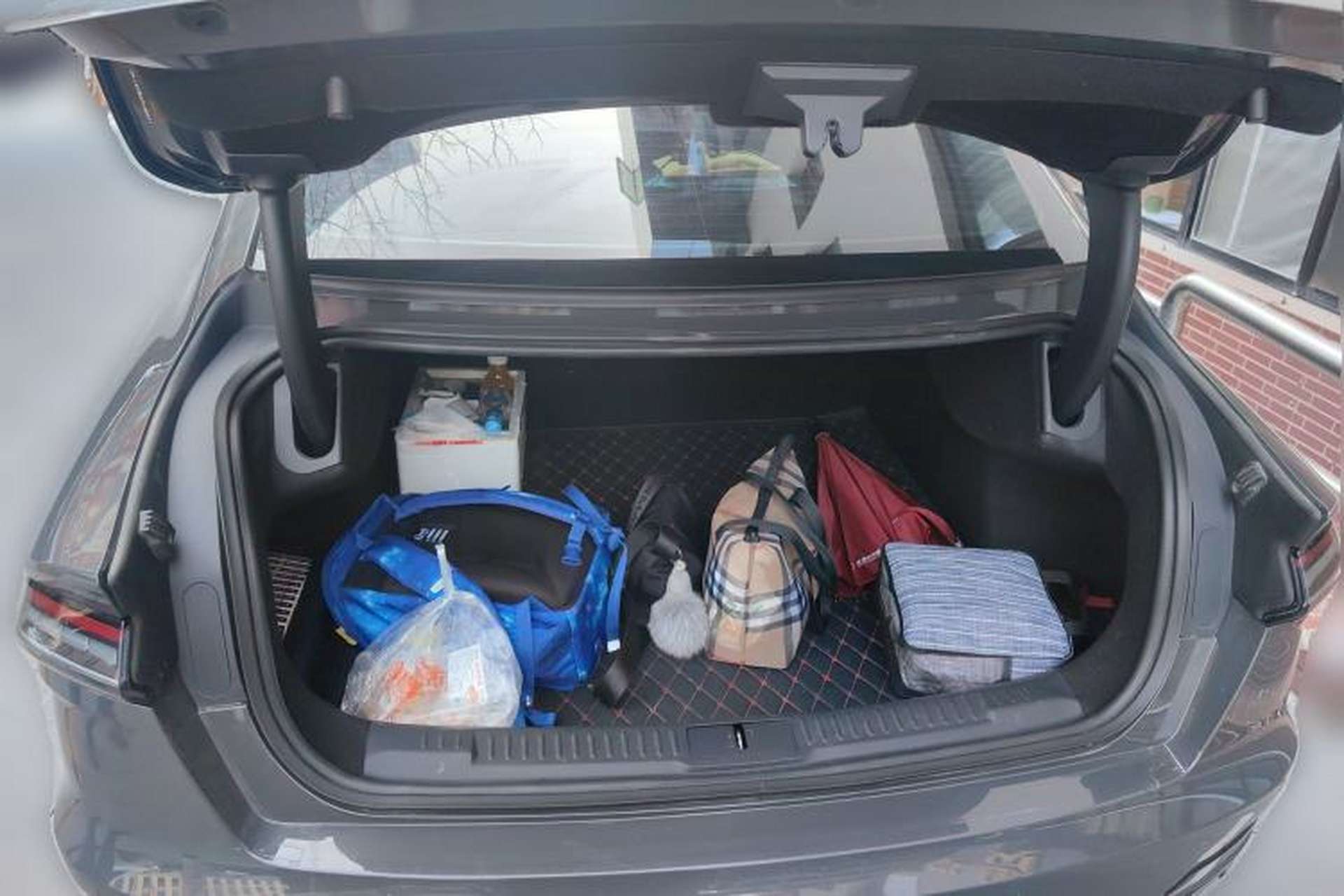 Used Lincoln Z 2022 iKoo Luxury Edition Trunk