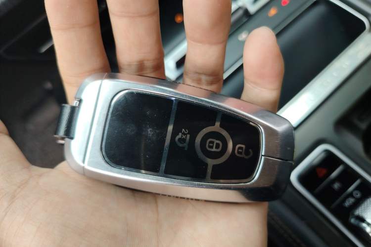 Used Lincoln Z 2022 iKoo Luxury Edition Vehicle Key