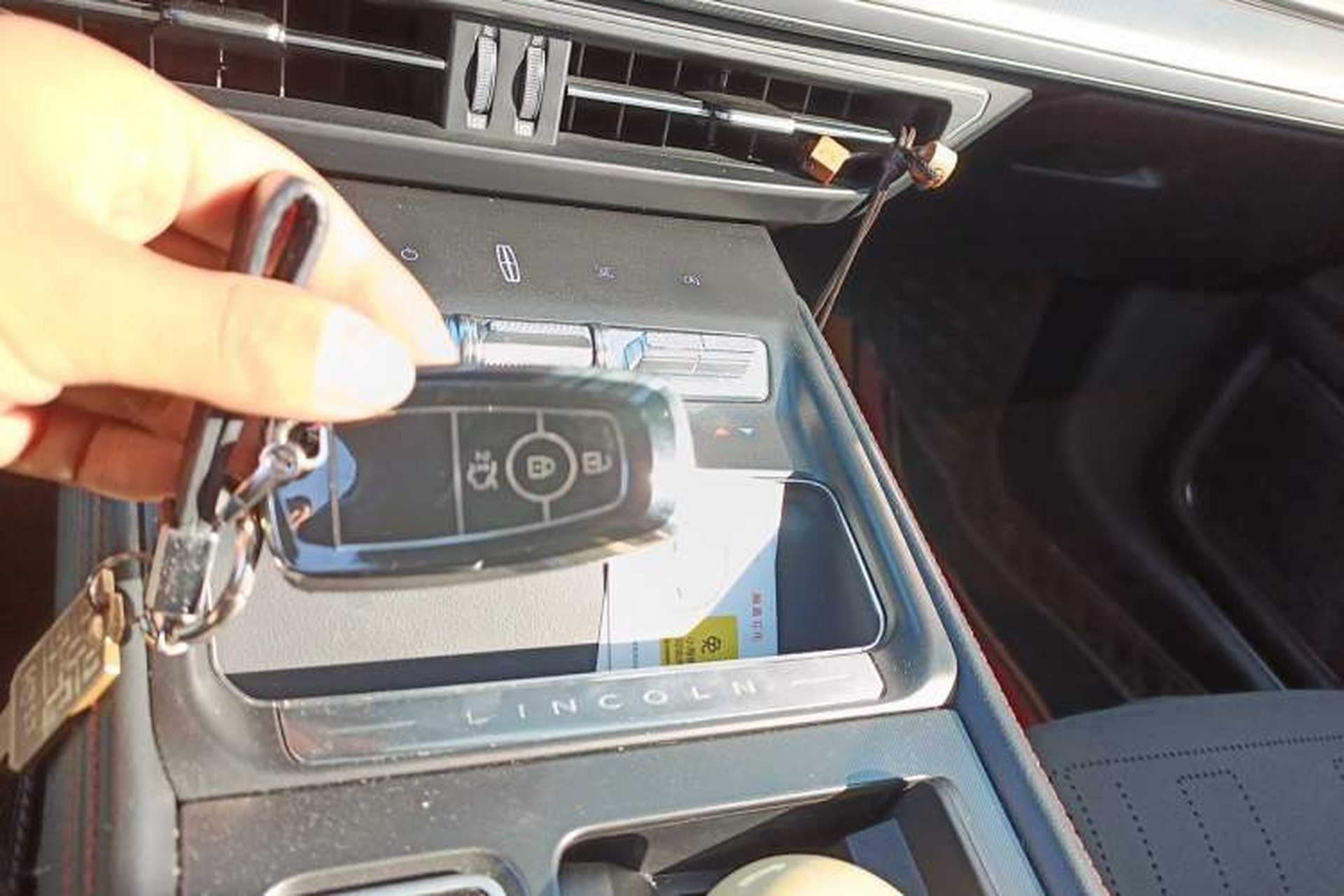 Used Lincoln Z 2022 iXiang Luxury Edition Vehicle Key