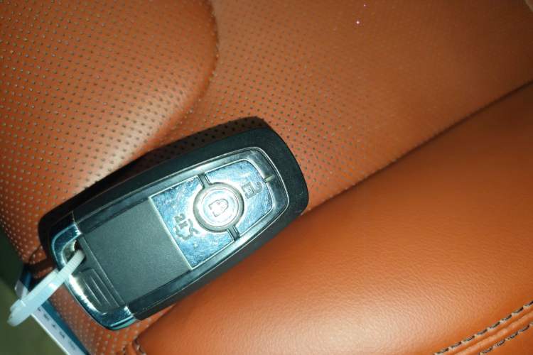 Used Lincoln Z 2022 iXiang Deluxe Edition Vehicle Key