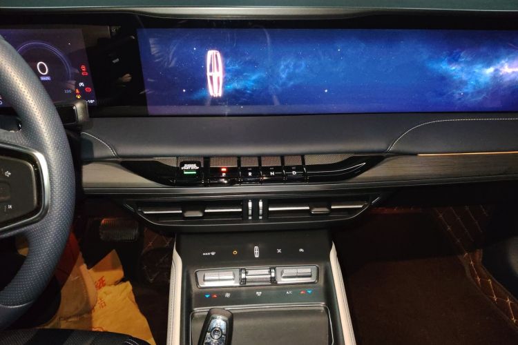 Used Lincoln Z 2022 iKoo Luxury Edition Audio And AC Panel