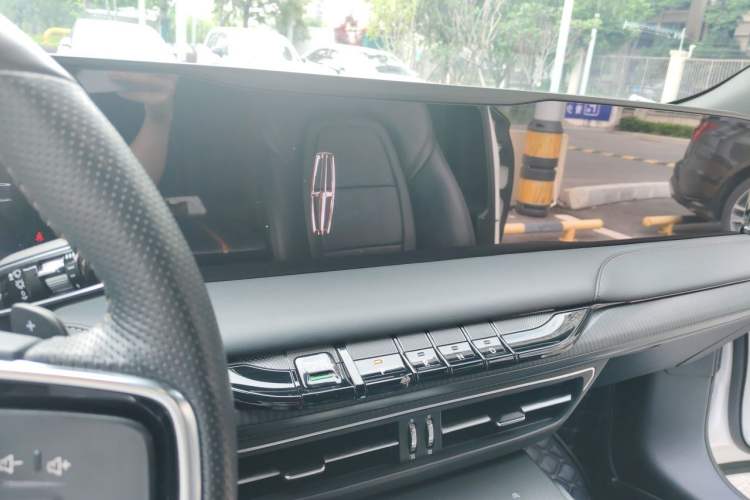 Used Lincoln Z 2022 Facelift iCool Deluxe Edition Audio And AC Panel
