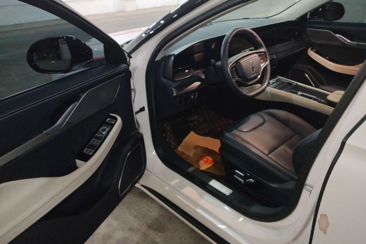 Used Lincoln Z 2022 iKoo Luxury Edition Driver Seat