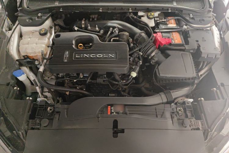 Used Lincoln Z 2022 iXiang Deluxe Edition Engine Bay