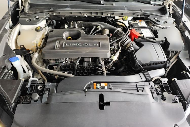 Used Lincoln Z 2022 iEnjoy Luxury Edition Engine Bay