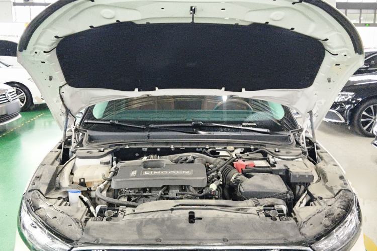 Used Lincoln Z 2022 iXiang Luxury Edition Engine Bay