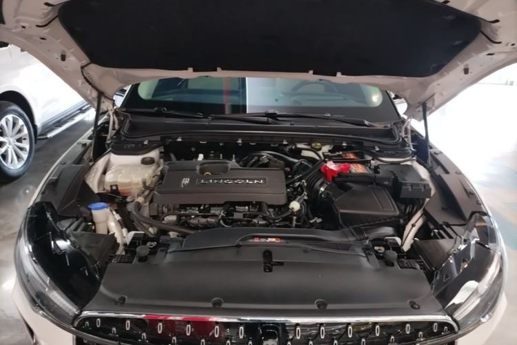 Used Lincoln Z 2022 iEnjoy Luxury Edition Engine Bay