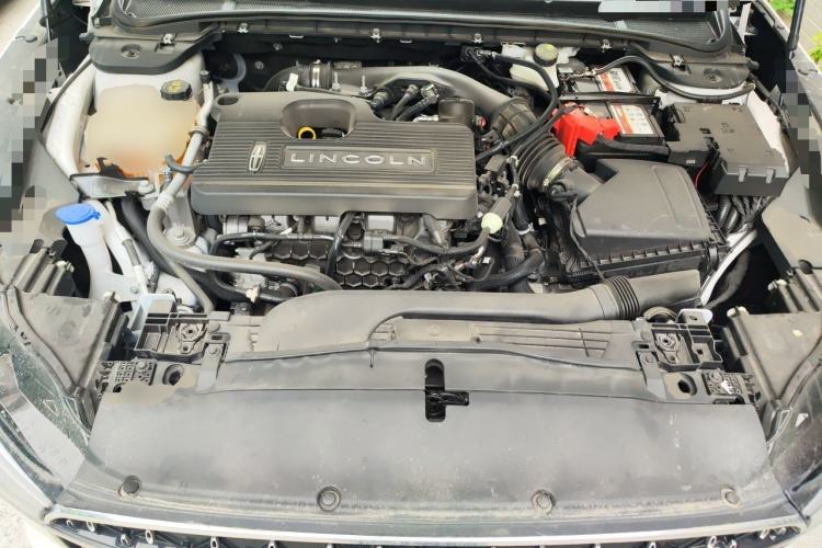 Used Lincoln Z 2022 iEnjoy Luxury Edition Engine Bay