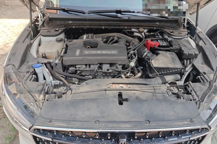 Used Lincoln Z 2022 iXiang Zunyi Edition Engine Bay