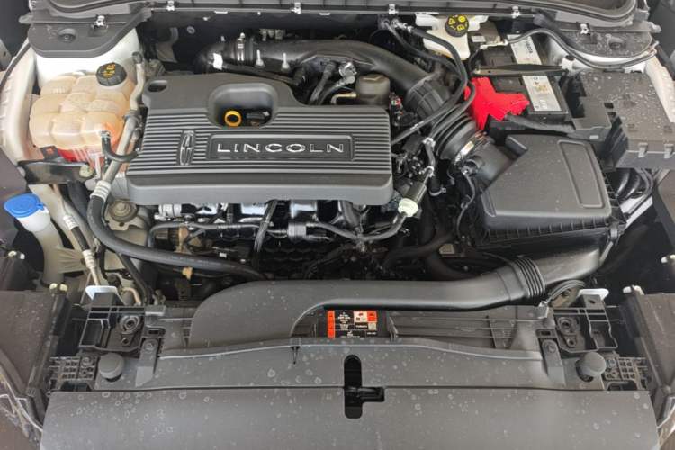 Used Lincoln Z 2022 iEnjoy Prestige Edition Engine Bay