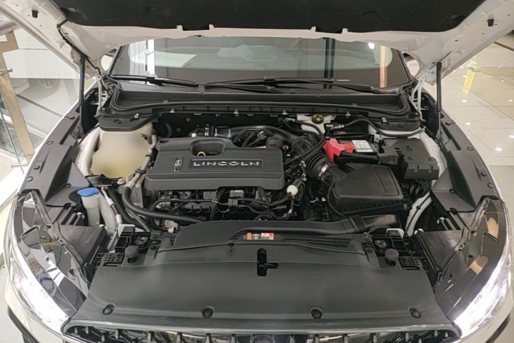 Used Lincoln Z 2022 iKoo Luxury Edition Engine Bay