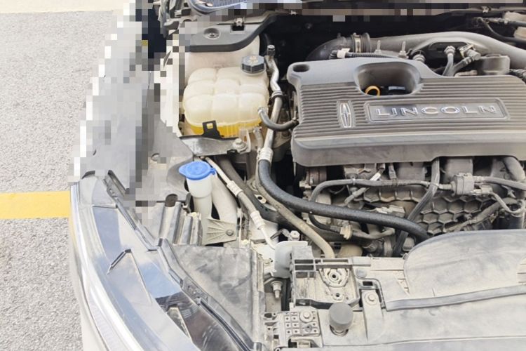 Used Lincoln Z 2022 iKoo Luxury Edition Engine Bay Right