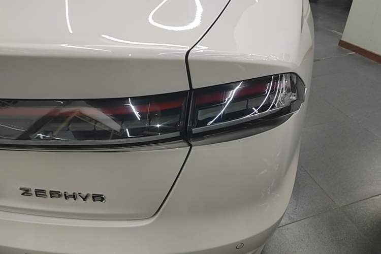 Used Lincoln Z 2022 Facelift iEnjoy Luxury Edition Exterior 3