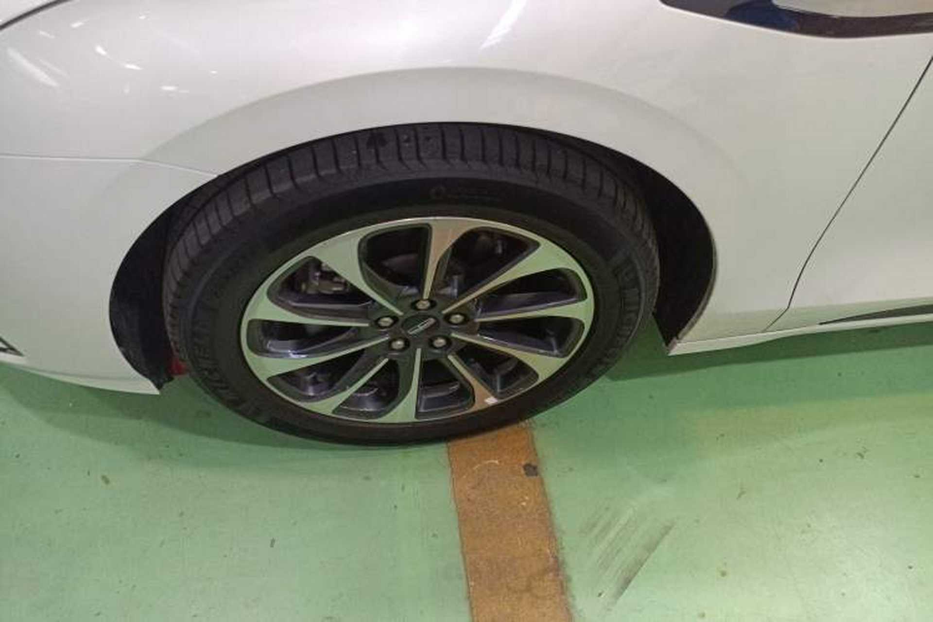 Used Lincoln Z 2022 iXiang Deluxe Edition Exterior 7