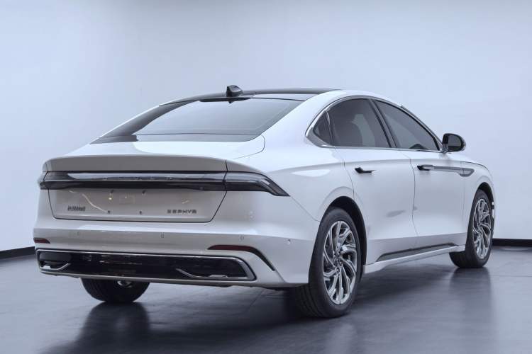Used Lincoln Z 2022 Facelift iEnjoy Luxury Edition Exterior 8