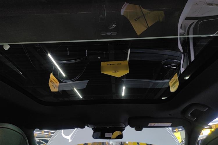 Used Lincoln Z 2022 Facelift iCool Deluxe Edition Headliner