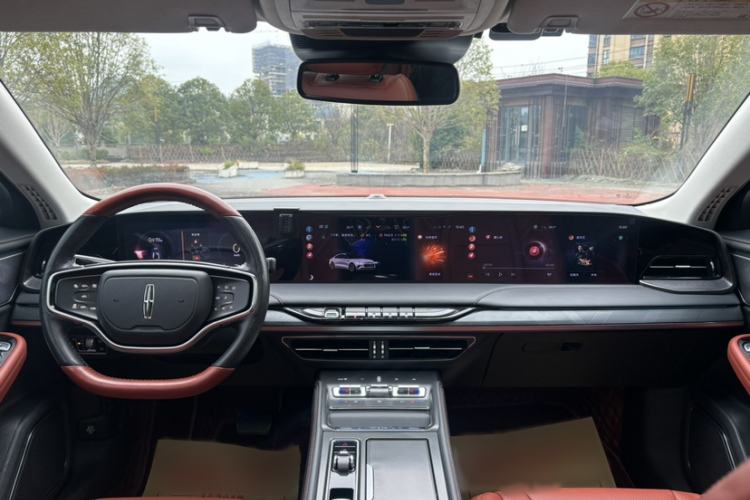 Used Lincoln Z 2022 iXiang Luxury Edition Interior 1