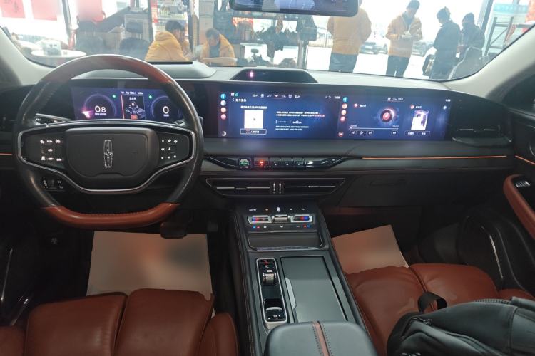 Used Lincoln Z 2022 iEnjoy Prestige Edition Interior 2