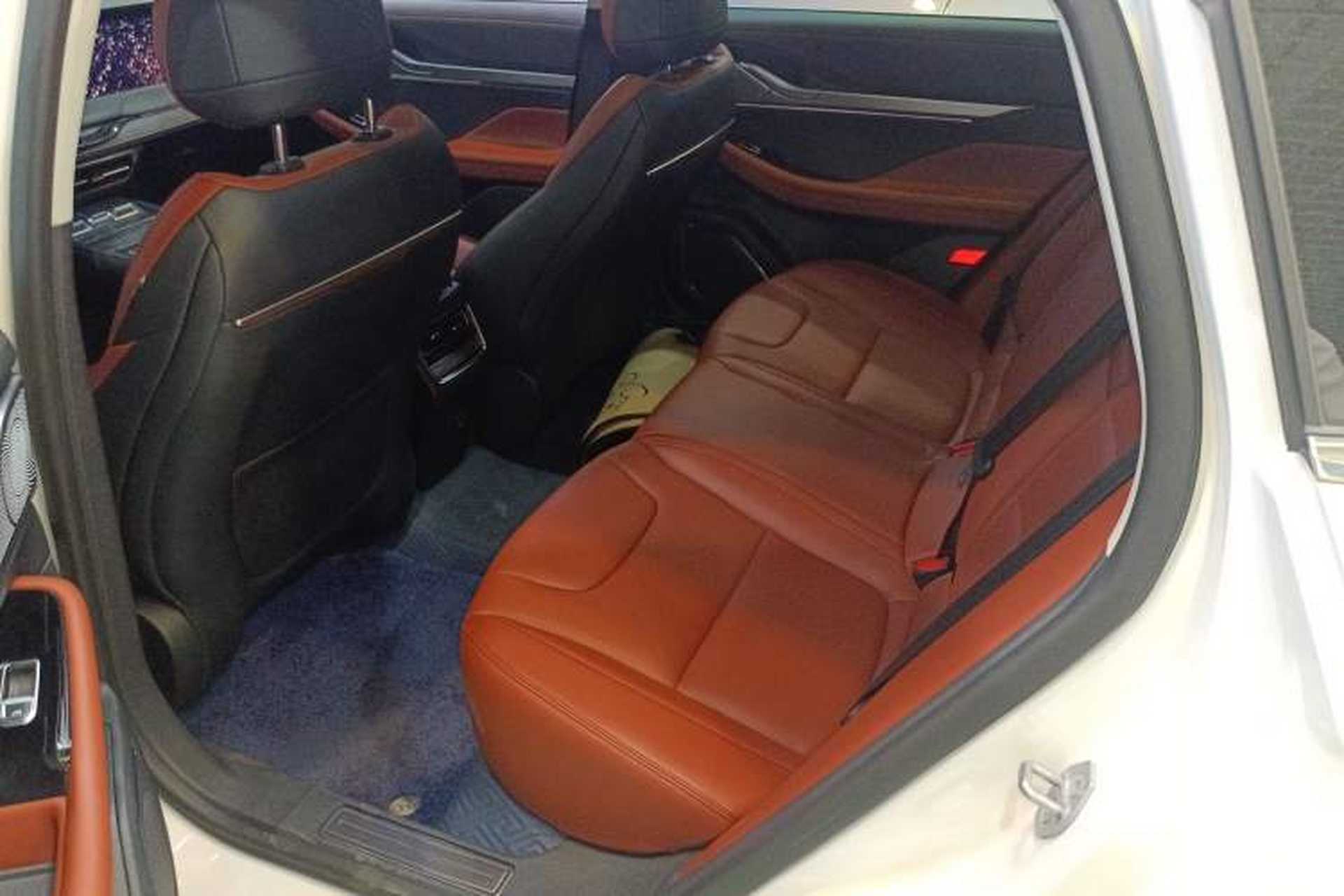 Used Lincoln Z 2022 iXiang Deluxe Edition Interior 4