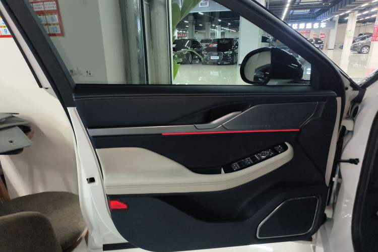 Used Lincoln Z 2022 iKoo Deluxe Edition Interior 7