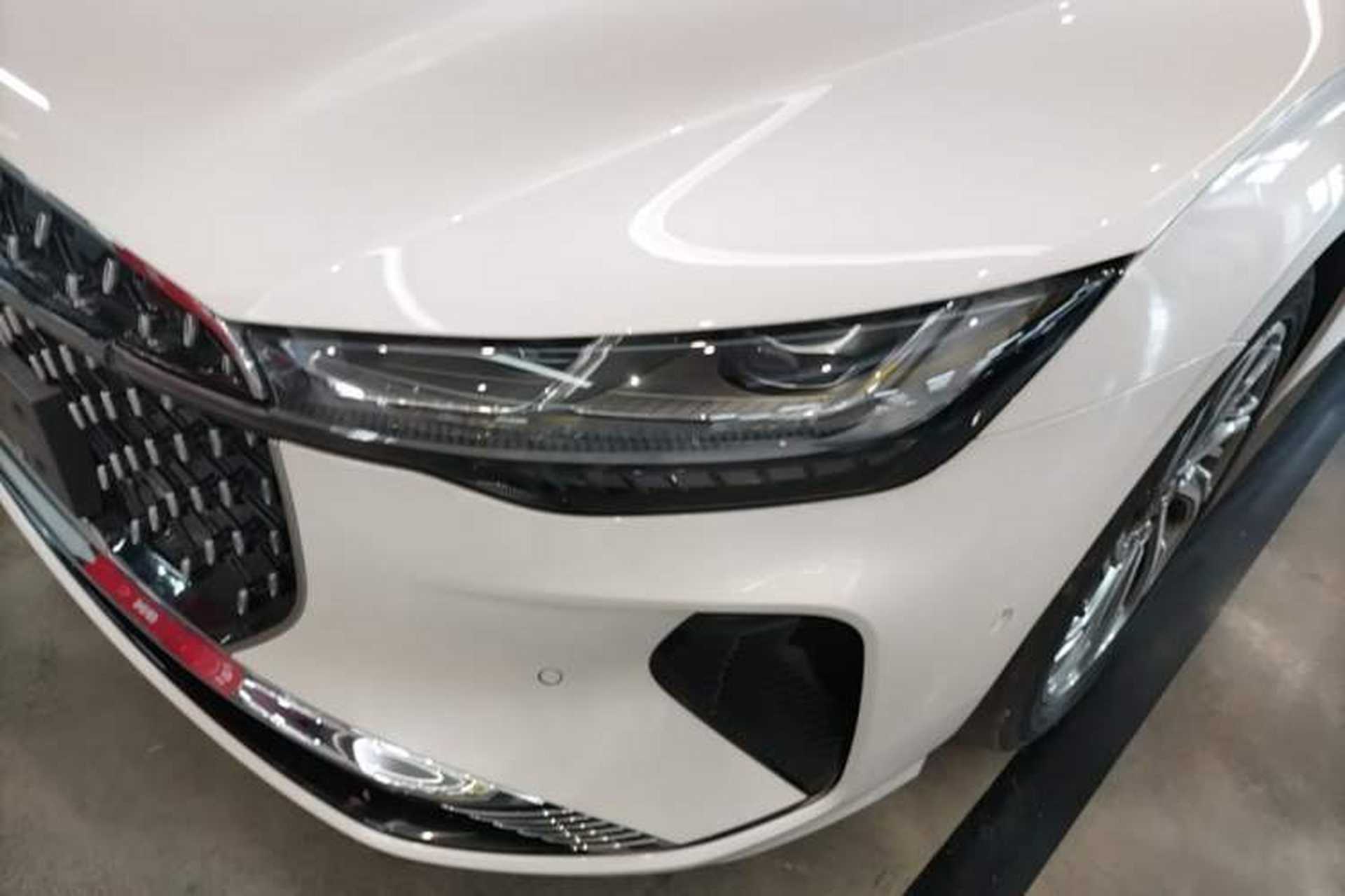 Used Lincoln Z 2022 iEnjoy Luxury Edition Left Front Headlight