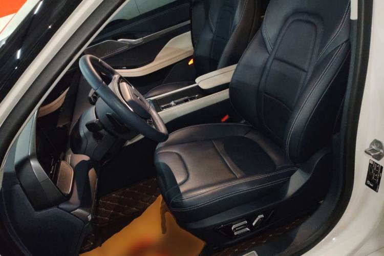 Used Lincoln Z 2022 iKoo Luxury Edition Left Front Seat