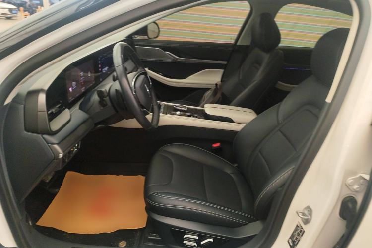 Used Lincoln Z 2022 iKoo Deluxe Edition Left Front Seat