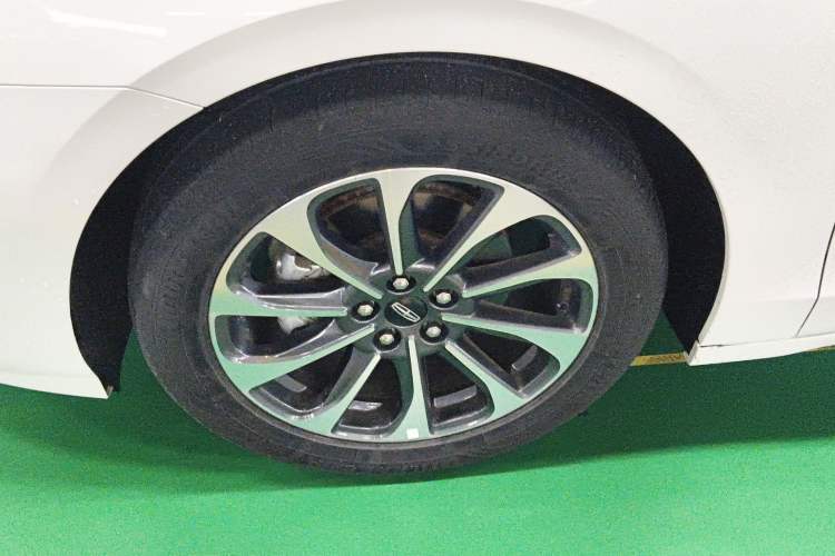 Used Lincoln Z 2022 iXiang Luxury Edition Left Front Wheel Hub