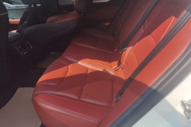Used Lincoln Z 2022 iXiang Luxury Edition Left Rear Seat