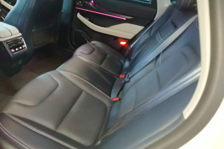 Used Lincoln Z 2022 iKoo Luxury Edition Left Rear Seat