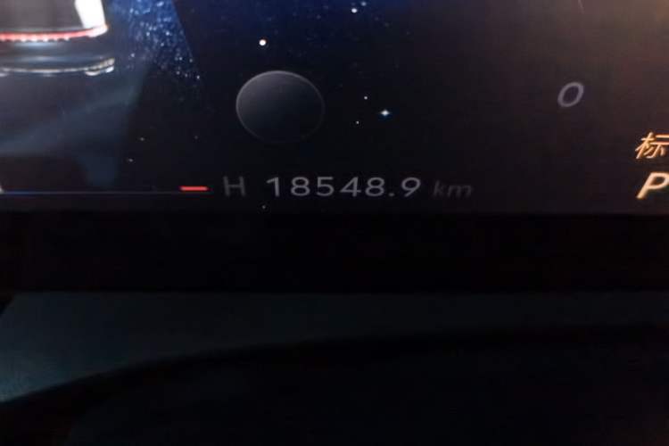 Used Lincoln Z 2022 iKoo Luxury Edition Odometer Close Up