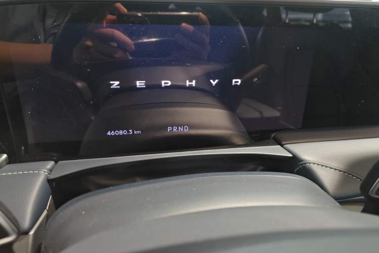 Used Lincoln Z 2022 iKoo Luxury Edition Odometer Close Up