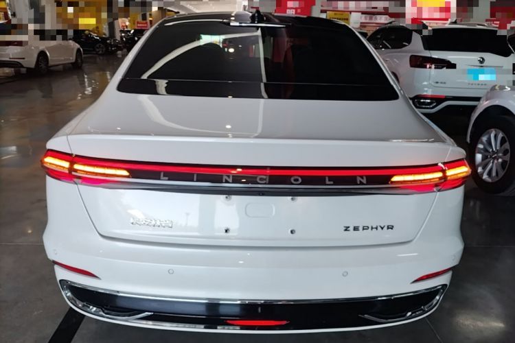 Used Lincoln Z 2022 iEnjoy Luxury Edition Rear