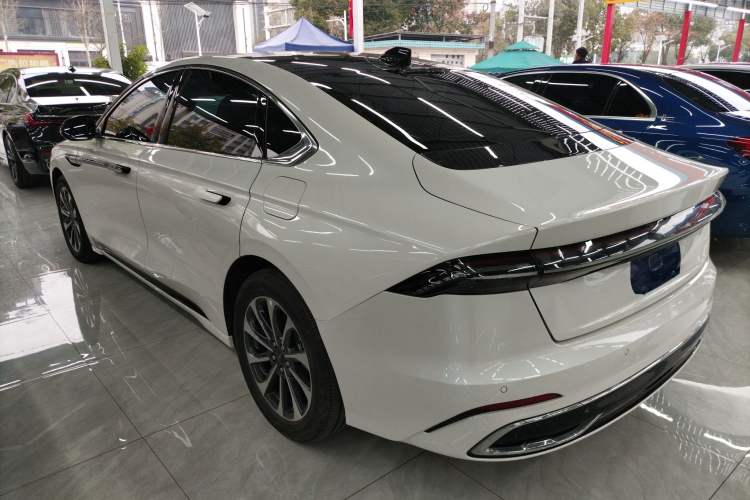 Used Lincoln Z 2022 iXiang Luxury Edition Rear Left 45 Deg