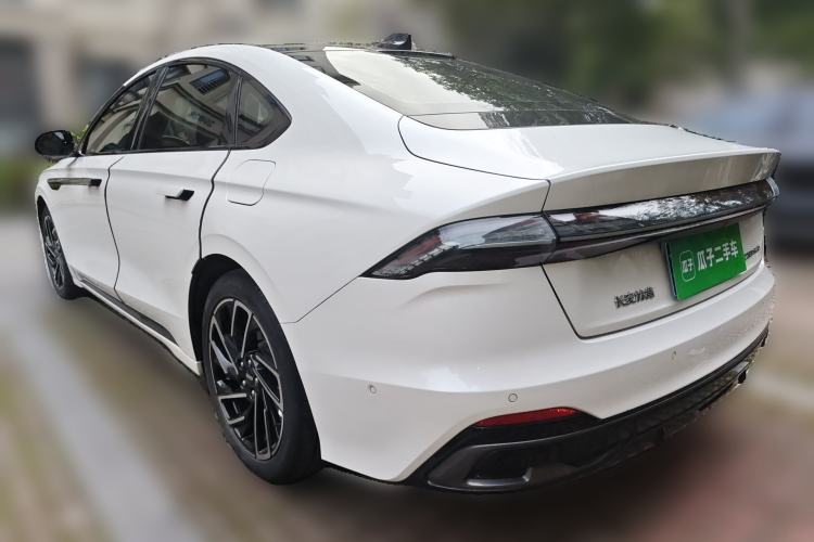 Used Lincoln Z 2022 iCool Luxury Edition Rear Left 45 Deg