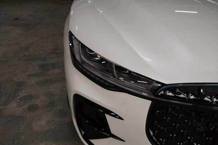 Used Lincoln Z 2022 iKoo Luxury Edition Right Front Headlight