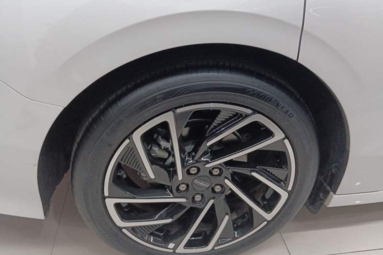 Used Lincoln Z 2022 iKoo Luxury Edition Right Rear Wheel Hub