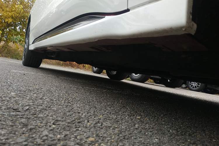 Used Lincoln Z 2022 Restyled iCool Prestige Edition Right Side Sill