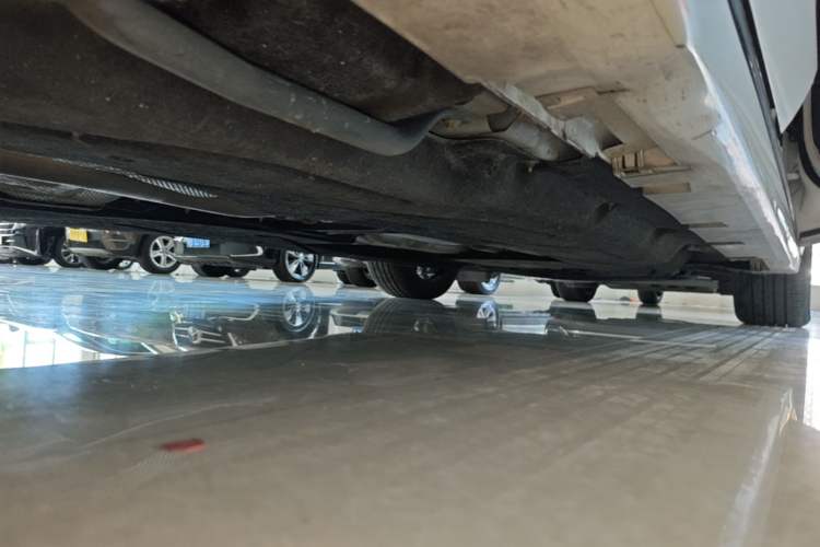 Used Lincoln Z 2022 iEnjoy Prestige Edition Right Side Sill