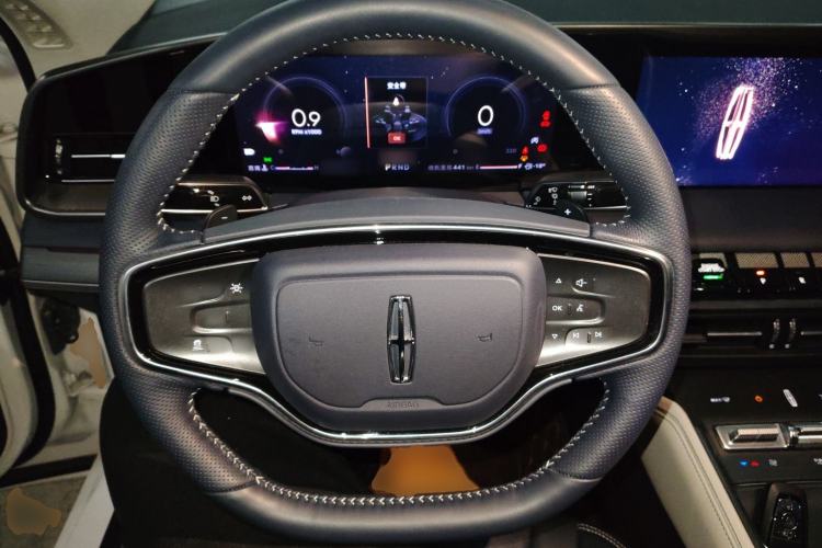Used Lincoln Z 2022 iKoo Luxury Edition Steering Wheel