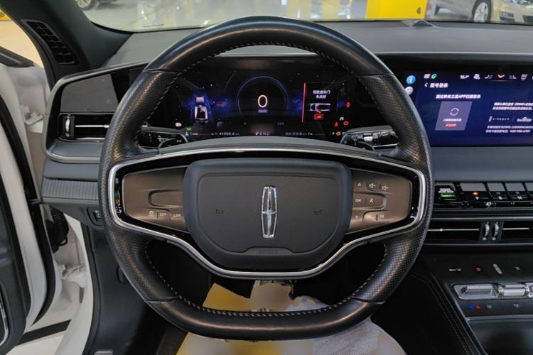Used Lincoln Z 2022 Facelift iCool Deluxe Edition Steering Wheel