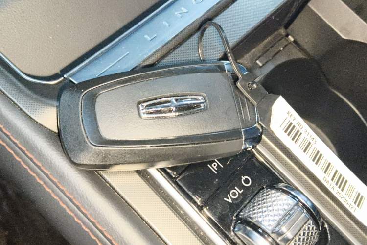 Used Lincoln Z 2022 iXiang Luxury Edition Vehicle Key