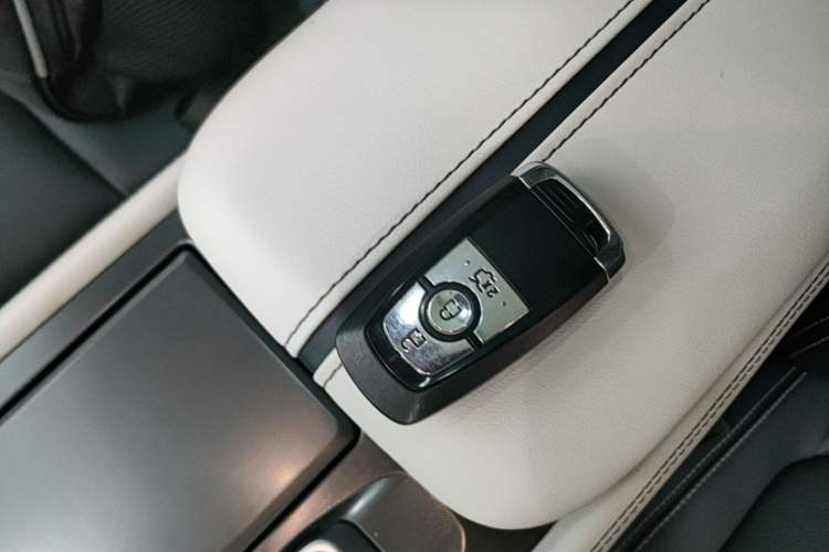 Used Lincoln Z 2022 iKoo Luxury Edition Vehicle Key
