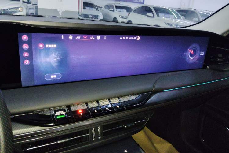 Used Lincoln Z 2024 2.0T Prestige Edition Audio And AC Panel