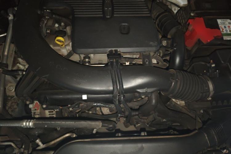 Used Lincoln Z 2024 2.0T Luxury Edition Engine Bay
