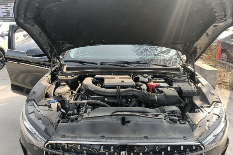 Used Lincoln Z 2024 2.0T Prestige Edition Engine Bay