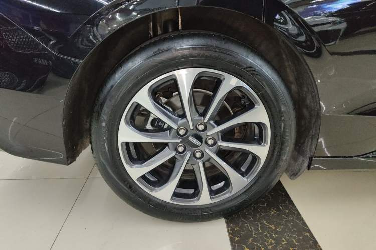 Used Lincoln Z 2024 2.0T Prestige Edition Exterior 2
