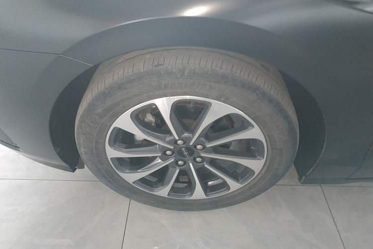 Used Lincoln Z 2024 2.0T Prestige Edition Exterior 2