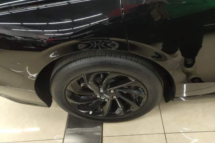 Used Lincoln Z 2024 2.0T Two-Wheel Drive Luxury Hybrid Version Exterior 8