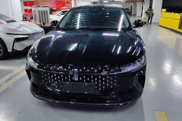 Used Lincoln Z 2024 2.0T Two-Wheel Drive Luxury Hybrid Version Front